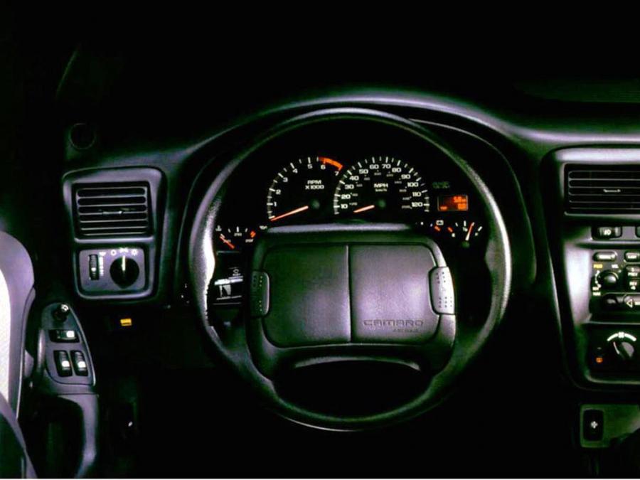  Chevrolet Camaro 1998 года  (фото 7 из 75)